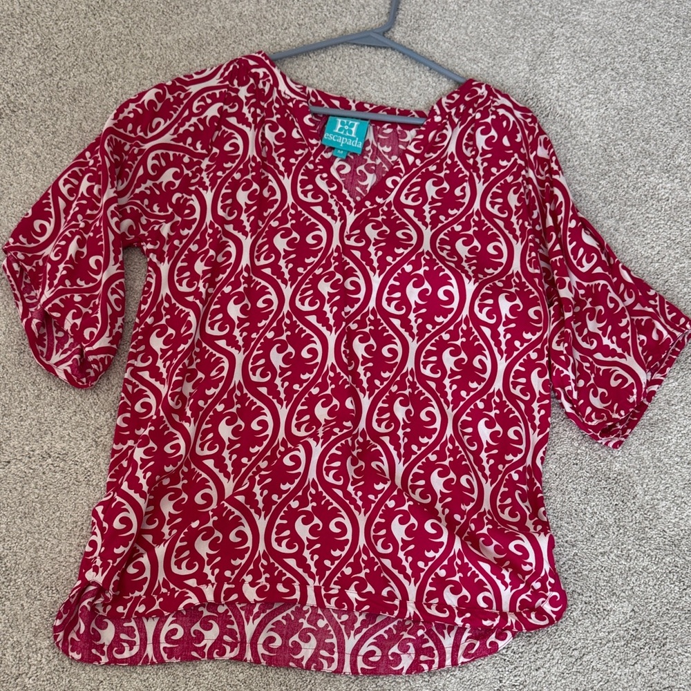 Escapada Hot Pink and White Patterned Blouse